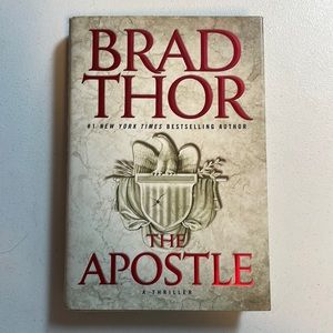 🦋2/$10  🎁The Apostle #8 in the Scot Harvath Series